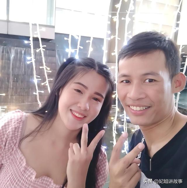 泰国90后美女竟然嫁给一位畸形丑男，3年间竟连续结了3次婚