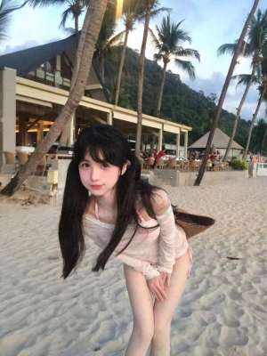 美女报光_震撼曝光这些比基尼美女写真告诉你什么是真正的完美身材