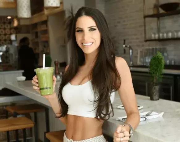 性感翘臀女王Jen Selter，丰满翘臀引百万网友追捧！