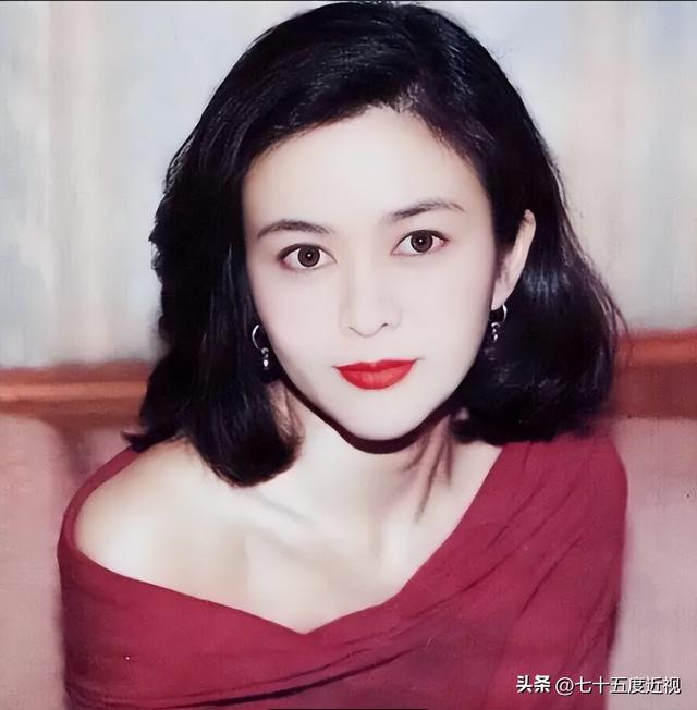 回顾经典！90年代港星的颜值天花板，纯天然的美，有你的女神吗？