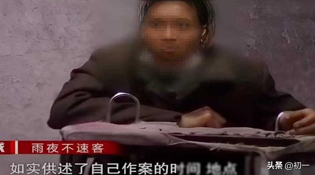 美女因吵架晚上竟到光棍家过夜，偷情被丈夫抓到，光棍当场西归