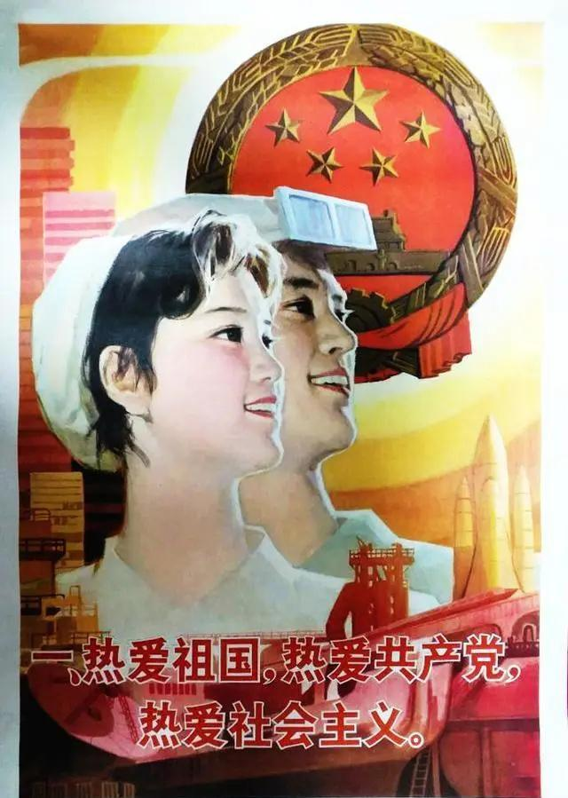 犹太女子受辱瞬间：老照片记录当街脱衣与殴打的悲惨画面！