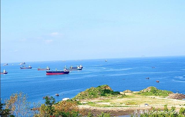 航海日记（三）朝鲜 在代理的陪同下探秘朝鲜南浦市，鲜花美女军人