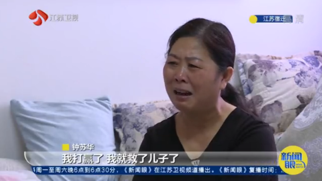 单亲妈妈割肾救子，并婉拒好心人的捐助！她决定这样赚钱…