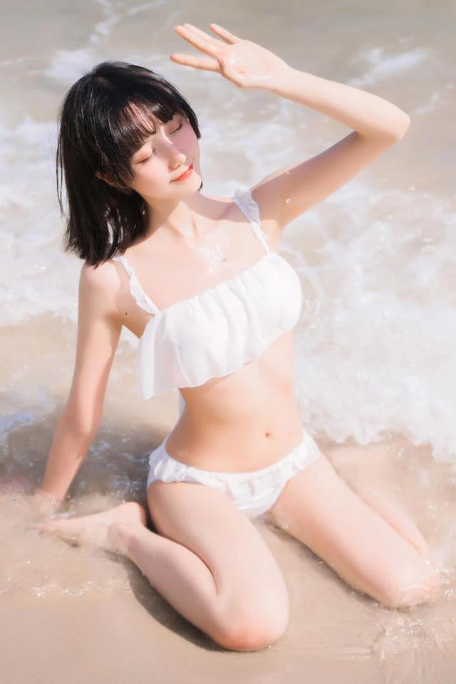 性感小姐姐比基尼写真