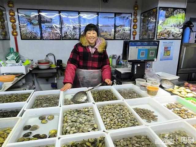 停车有车库、美食有网红、早餐保供应……杨浦的菜场市集，有你想要的年味