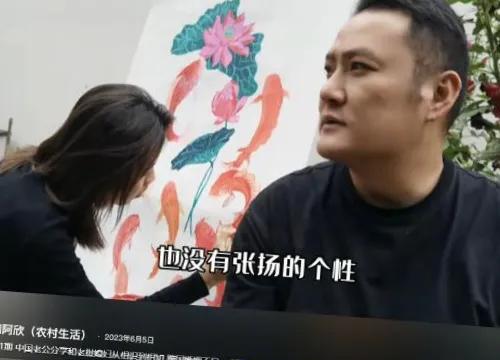 爱与抉择的挣扎：老挝美女小丽的情感之路