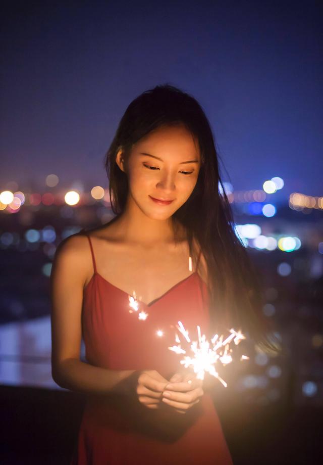 校花女神，本期来自中国海洋大学，法语专业情窦初开的美少女