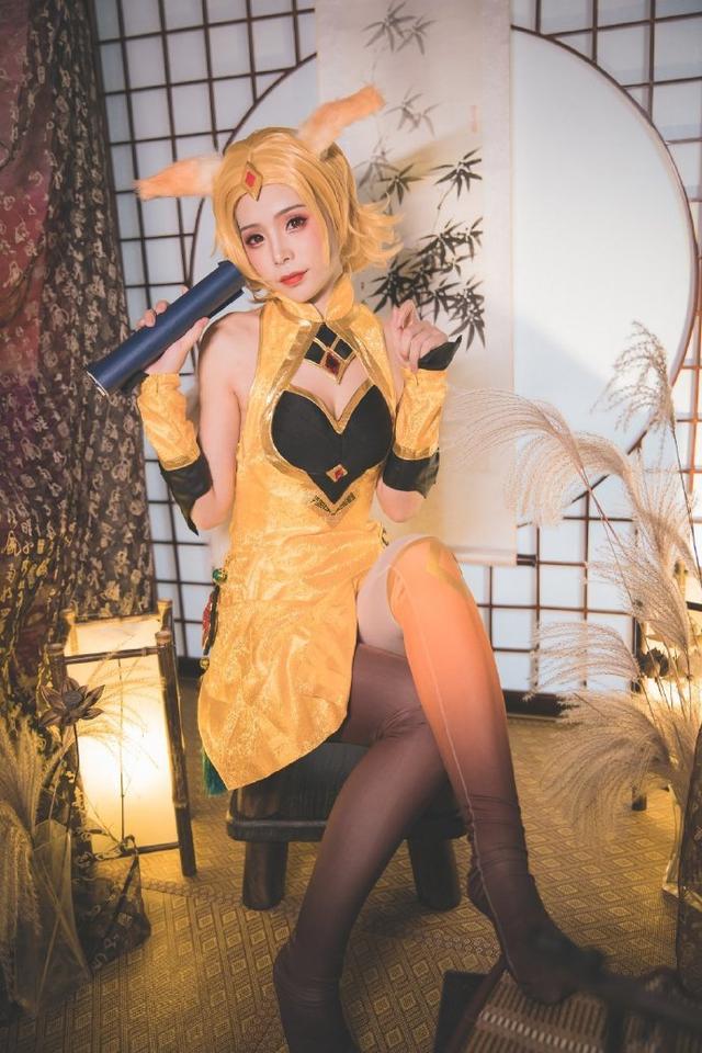 王者荣耀妲己cosplay正片妲己真人cos高逼真还原 美得不可方物