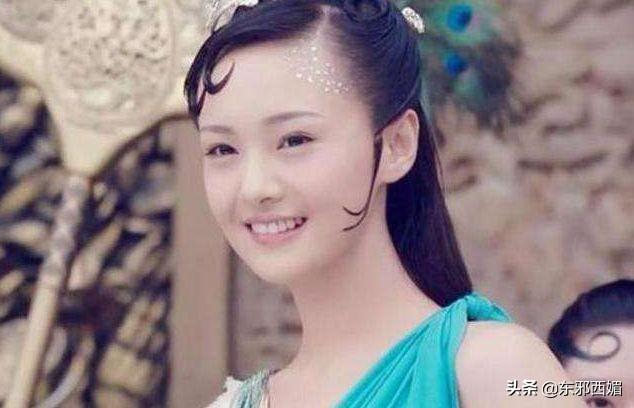 同是90后美女变脸，为啥她就被议论这么多