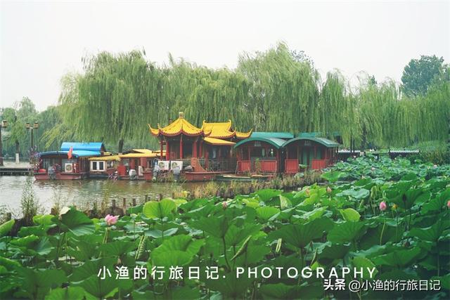 中国罕见天然泉水湖，因一个美女家喻户晓，今是5A景区还免费开放