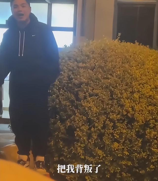 “云酒店”事件曝光，女友喝完酒后被带到一个房间，原来是自愿的