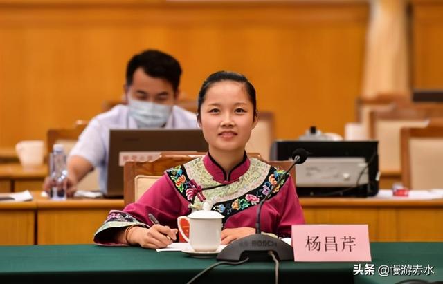 贵州遵义赤水市苗家竹编女能手杨昌芹获得全国三八红旗手