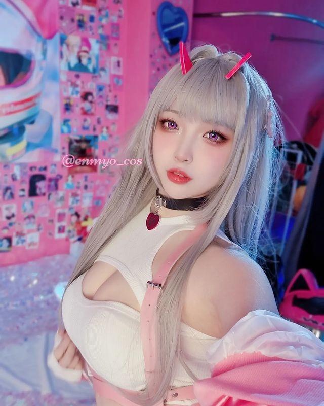 韩国H杯美女Coser Enmyo美图 身材妖娆让人流鼻血