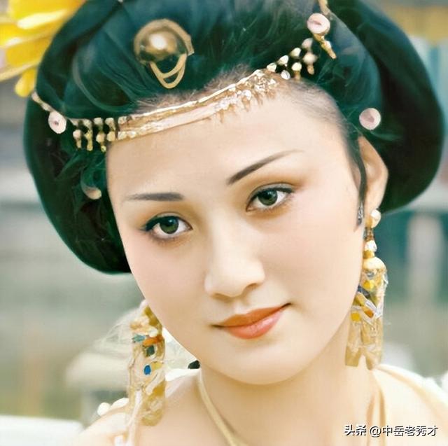 中国内地90年代十大美女明星，你觉得谁应该排第一