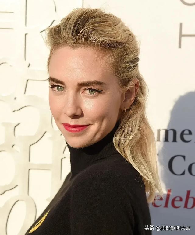 性感冷艳的代名词·白寡妇Vanessa Kirby