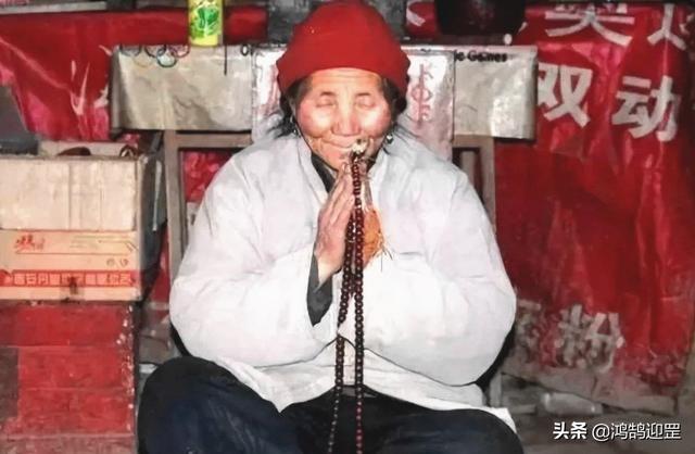 “天下第一女隐士”王芝霞，隐居终南山40多年，曾连续打坐108天