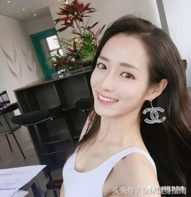 美女教练上课打男学员屁股？！视频曝光后，这家健身房火了！