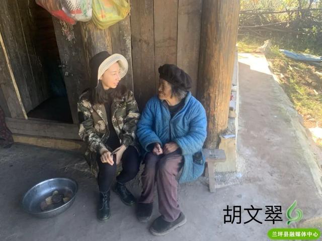 脱贫小故事丨90后驻村“姐妹花”：在脱贫攻坚一线绽放青春