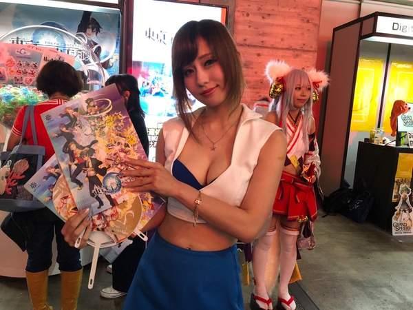 TGS 2018展台Showgirl合集 皮裤爆乳让人目不转睛