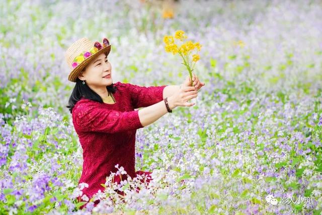 最美安丘四月天，一场旗袍美女与花海的邂逅让人大饱眼福、陶醉其中