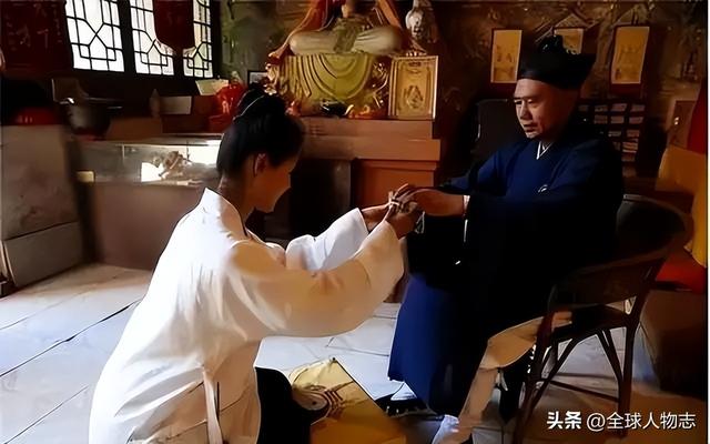 美女道士刘景花：离婚后潜心修道，卖房改善道观，如今担任主持