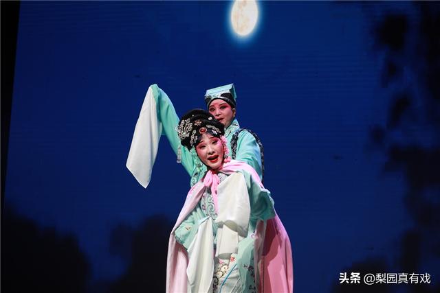 商丘四平调又进清华园！《哑女告状》青年演员“老背少”惊艳全场