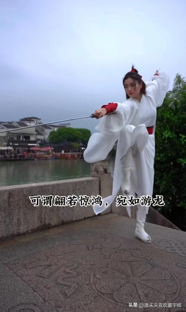 七大女武术高手：原来女子也可以学武，且武艺高强，还长的漂亮