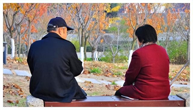 女子喝醉酒进错房间,与男子发生关系,女子并未反抗,算不算强奸