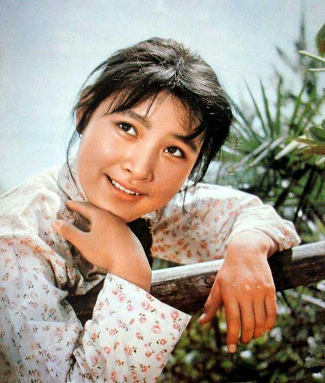 80年代的5位“挂历女神”，个个貌美如花，她们的经历却令人唏嘘