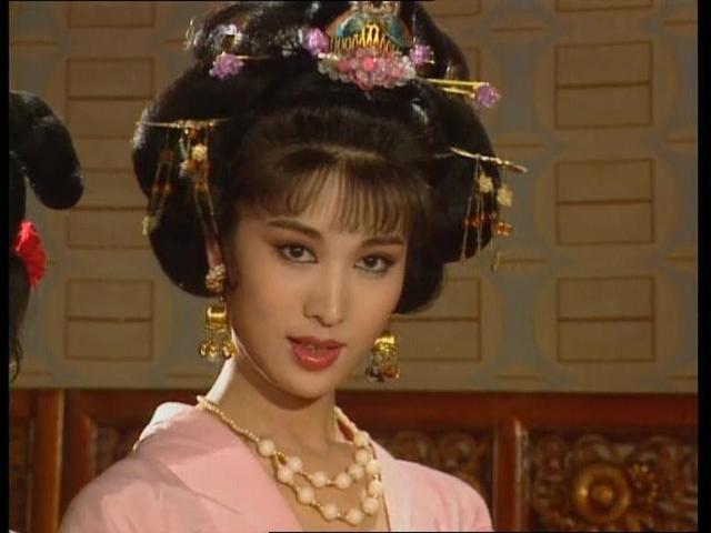 “最美扈三娘”1990年代美女明星郑爽