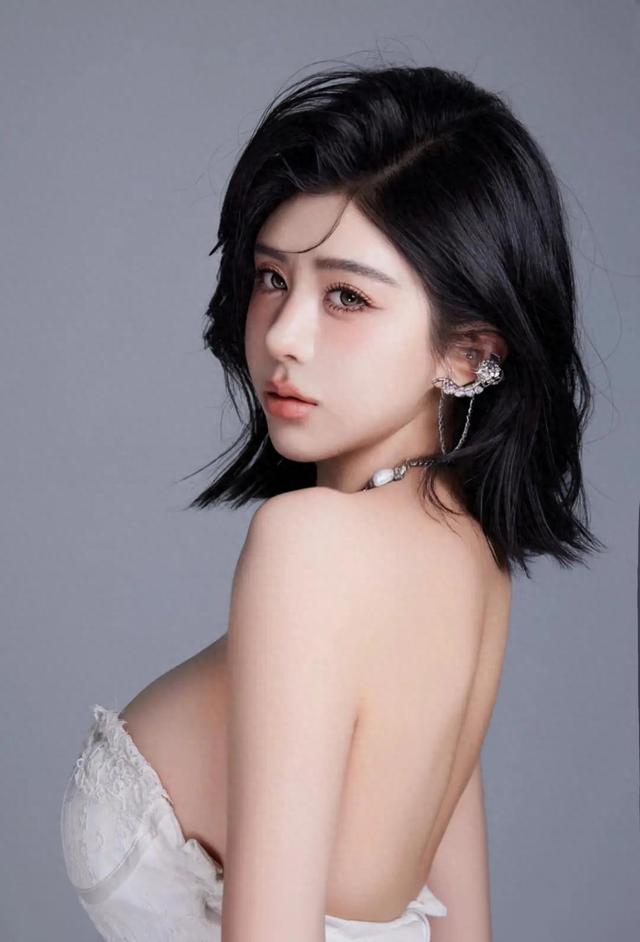 美女唯美性感写真