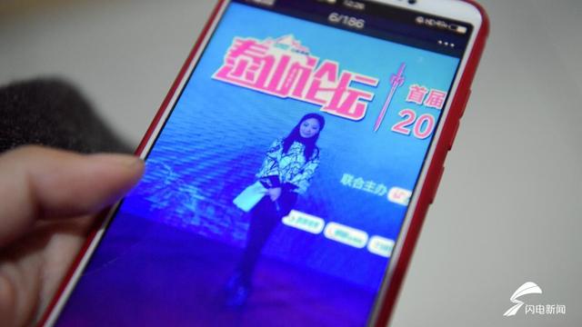 美女记者患淋巴瘤无钱医治 10平米出租屋内干微商筹钱