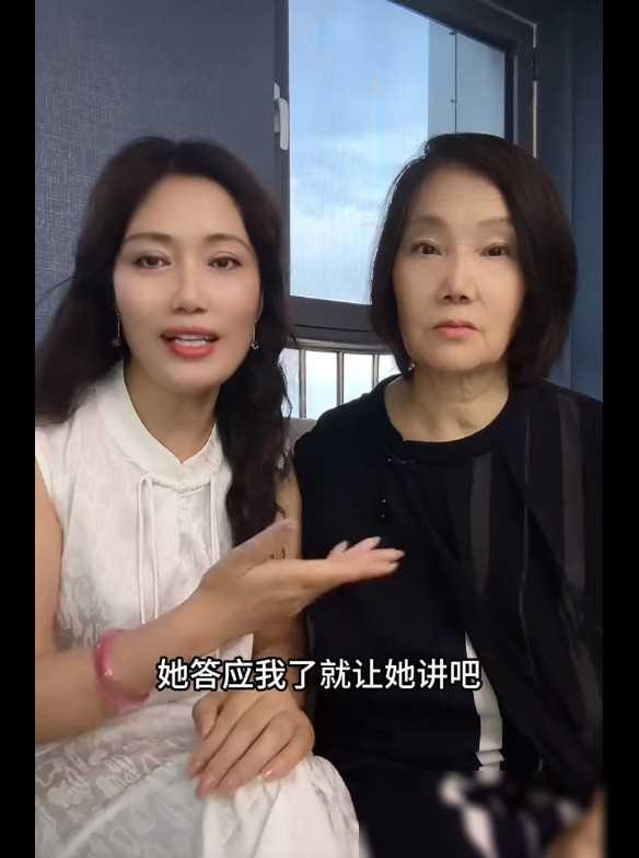 宁夏70后美女远嫁英国伦敦，丈夫小她10岁，直言不怕老了被抛