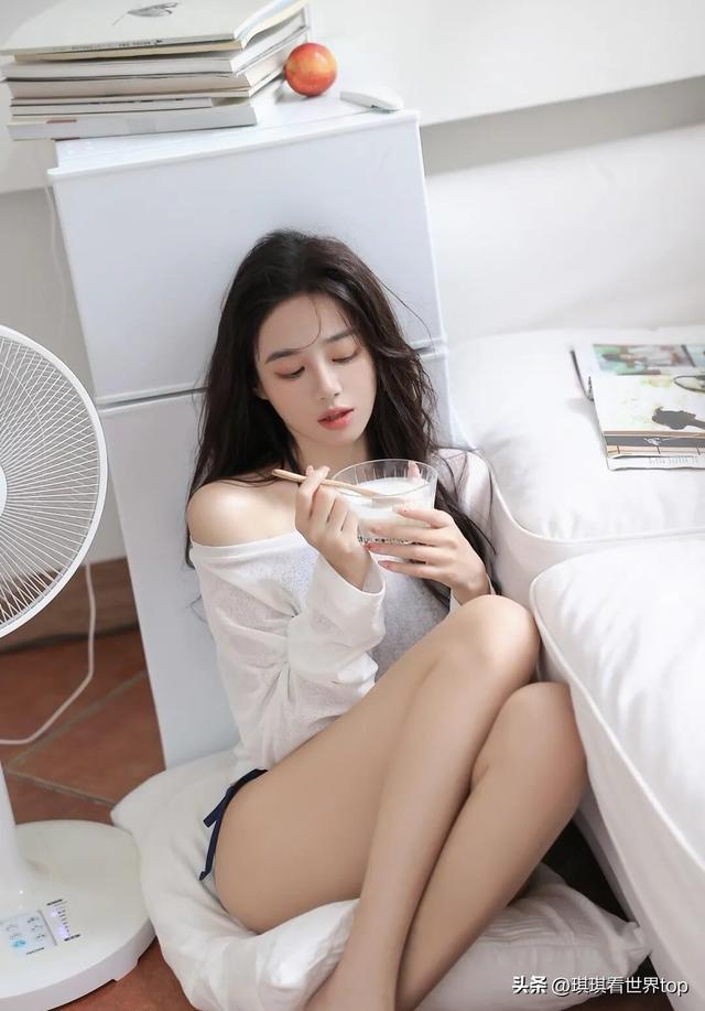 清纯美女唯美生活照写真合集