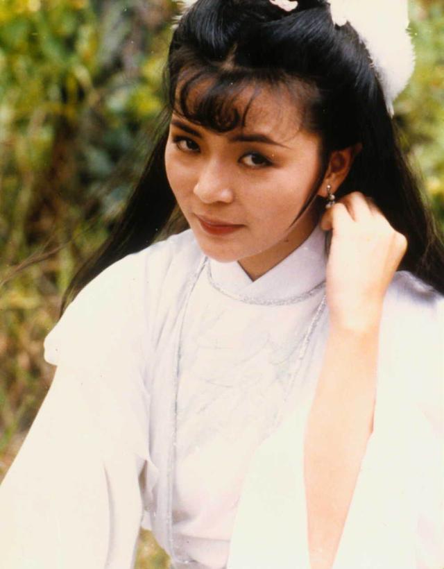 盘点80年代香港美女明星 翁美玲曾华倩黎美娴黄杏秀戚美珍张曼玉