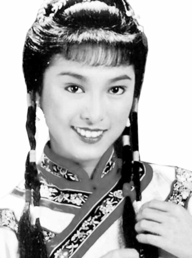 盘点80年代香港美女明星 翁美玲曾华倩黎美娴黄杏秀戚美珍张曼玉