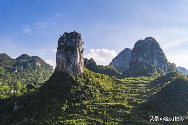 贵州70后大姐隐居深山10年，靠养鱼为生年入100万，赛过活神仙