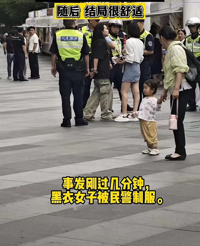 嚣张！香港女子在广东咖啡店撒泼打砸，怒打店员，用英语粤语辱骂