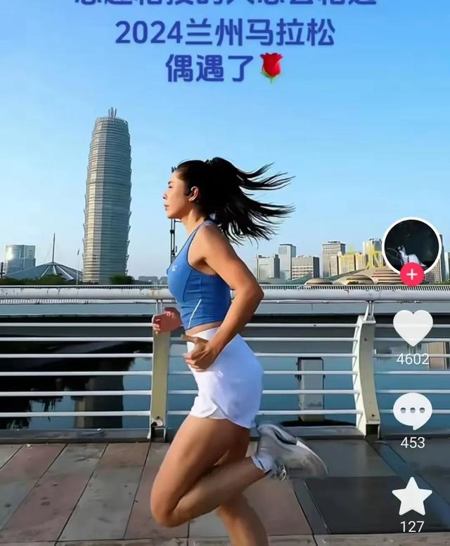 河南美女闪耀甘肃马拉松！她是马拉松赛场的飞天女神