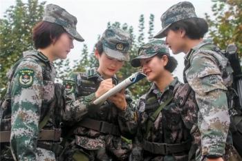 多图预警！又A又飒的军校女学员来了