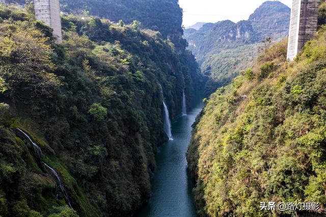 贵州70后大姐隐居深山10年，靠养鱼为生年入100万，赛过活神仙