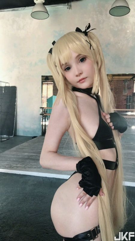 俄罗斯美女coserRocksyLight之MarieRose