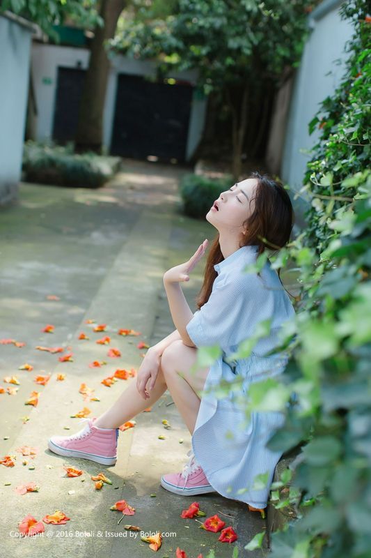 沈欣雨夏日の西瓜