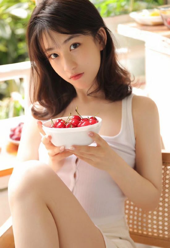 氧气美女居家美腿诱惑迷人写真