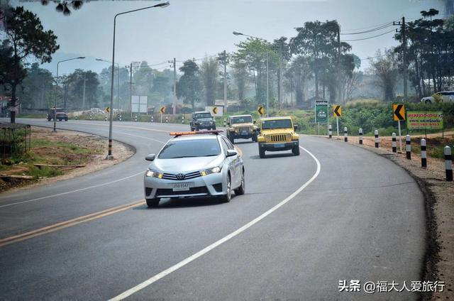 泰国旅游须知“南邦府三绝”：盛产美女，缅式庙宇，马车之城