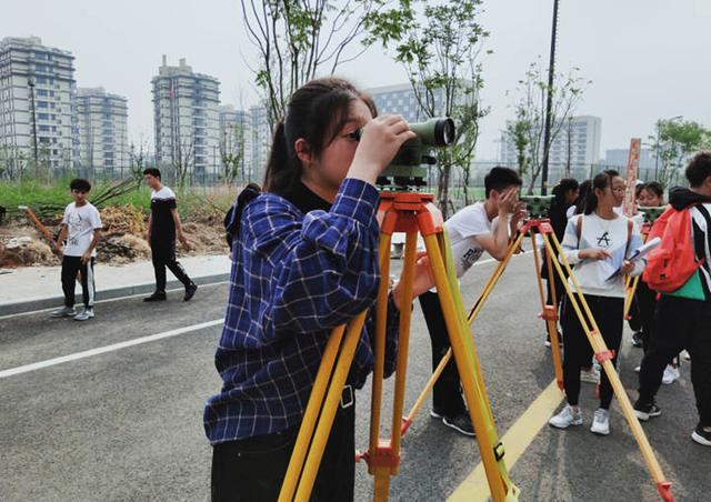 杭州师大再现美女学霸，29门课满绩保研北大，本科即发表一作sci