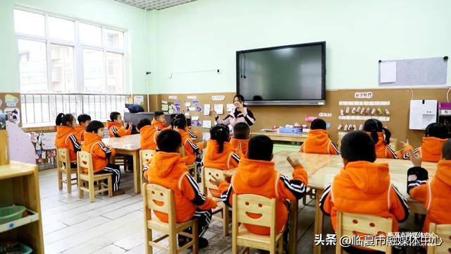 直击开学首日！临夏市各中小学、幼儿园迎来开学第一天，正式开启“热辣滚烫”新学期！