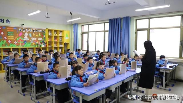 直击开学首日！临夏市各中小学、幼儿园迎来开学第一天，正式开启“热辣滚烫”新学期！