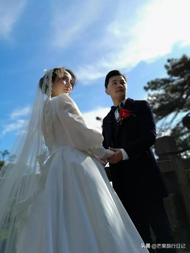 江西三清山有个奇特景点，海拔1314，据说是未婚男女定情圣地